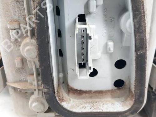 Used Left taillight VW POLO IV (9N_, 9A_) 1.2 12V (64 hp) 28746811