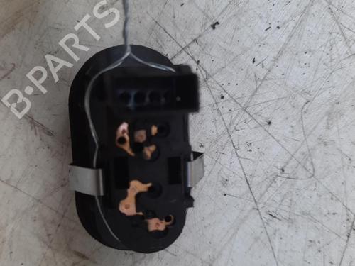 Used Right front window switch OPEL ZAFIRA A MPV (T98) 2.0 DTI 16V (F75) (101 hp) 28752828