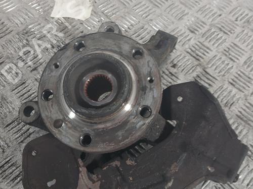 Used Left front steering knuckle FIAT SCUDO Bus (270_, 272_) 2.0 D Multijet (120 hp) 32118614