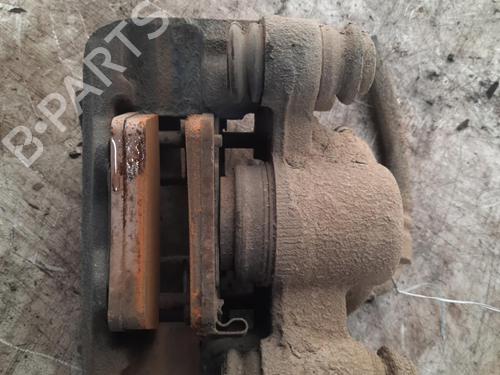 Etrier arriere droit TOYOTA RAV 4 II (_A2_) 2.0 D 4WD (CLA20_, CLA21_, CLA20R, CLA21R) (116 hp) 28750044