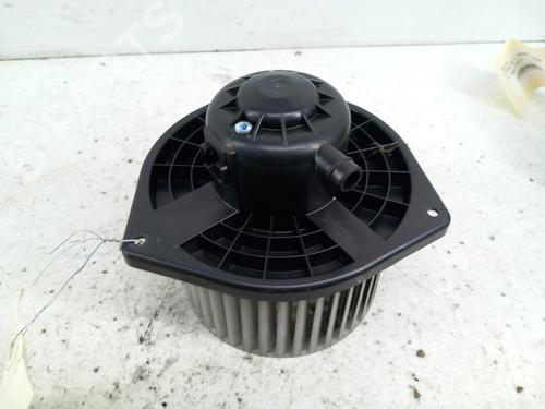 Used Heater blower motor PEUGEOT 4007 (VU_, VV_) 2.2 HDi (156 hp) 28733637