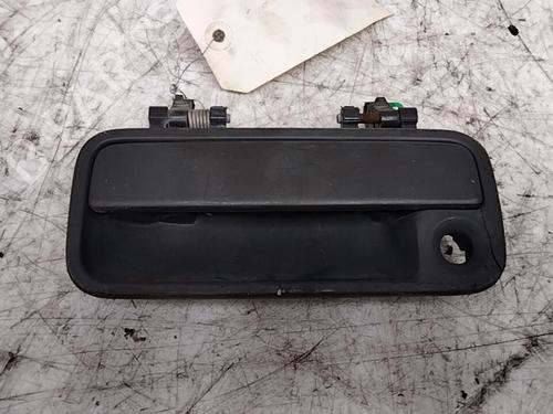 Used Front left exterior door handle LAND ROVER FREELANDER I (L314) 2.0 Td4 4x4 (112 hp) 28786698