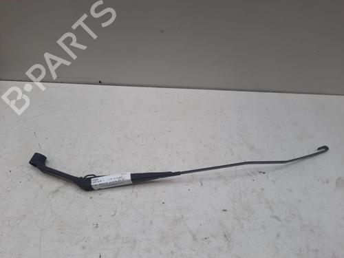 Used Front windshield wiper arm Front windshield wiper arm SMART FORFOUR (454) 1.5 CDI (454.001) (95 hp) 36425344 36425344