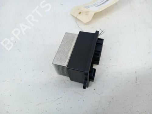 Used Heater resistor FIAT 500X (334_) 1.6 D Multijet (334AXA1B, 334AXA11) (120 hp) 28741035