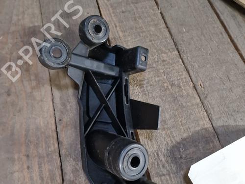 rear-bumper-bracket-citroen-c3-iii-sx-2016-33723645 main image