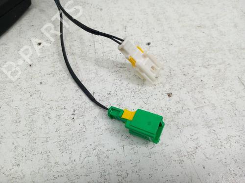 seat-buckle-fiat-500x-334_-2014-28741031 main image