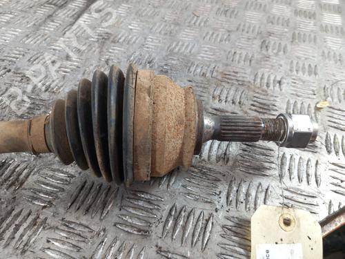 Used Left front driveshaft Left front driveshaft CITROËN C3 III (SX) 1.2 PureTech 82 (83 hp) 28742898 28742898