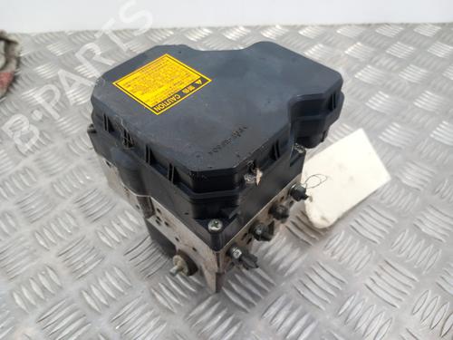 Used ABS pump TOYOTA RAV 4 III (_A3_) 2.2 D 4WD (ALA30_, ALA30R) (136 hp) 28742108