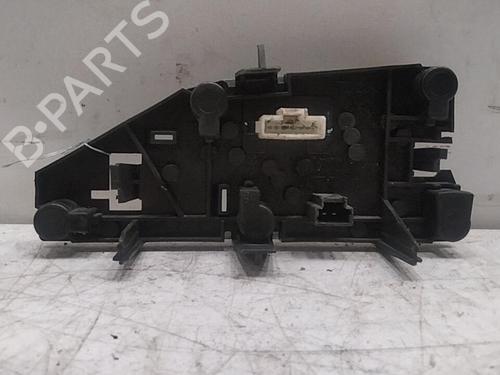 Used Lamp holder PEUGEOT 406 (8B) 2.0 HDI 110 (109 hp) 28790491
