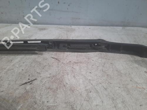 Used Front windshield wiper arm RENAULT VEL SATIS (BJ0_) 2.2 dCi (BJ0E, BJ0F) (150 hp) 28749919