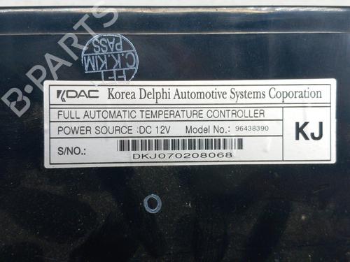 Used Climate control CHEVROLET LACETTI (J200) 2.0 D (121 hp) 28772765