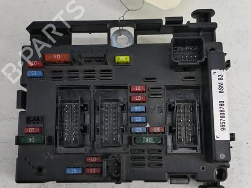 Used Fuse box CITROËN XSARA PICASSO (N68) 1.6 HDi (90 hp) 28773535