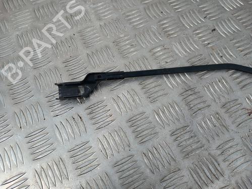 Used Front windshield wiper arm Front windshield wiper arm ALFA ROMEO GIULIETTA (940_) 2.0 JTDM (940FXV11) (175 hp) 34627083 34627083