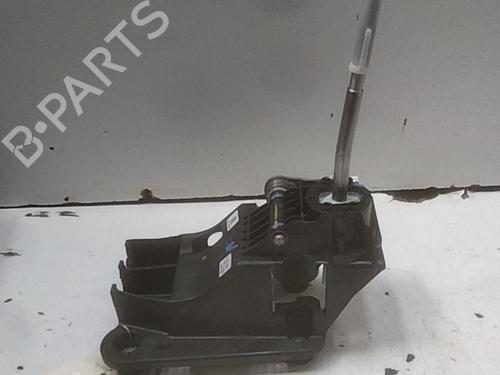 Gear lever PEUGEOT 208 I (CA_, CC_) 1.2 VTI 82 | BP28766479M90 