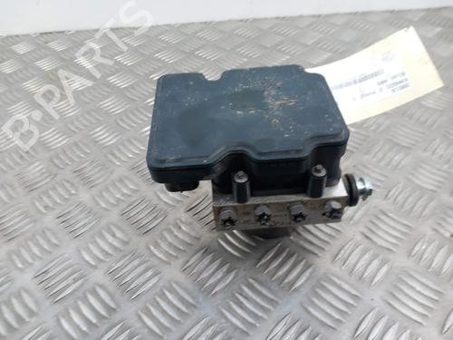 Used ABS pump RENAULT KANGOO Express (FW0/1_) 1.5 dCi 90 (FW0G, FW05, FW08, FW11) (90 hp) 28738675