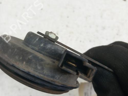 horn-suzuki-swift-iii-mz-ez-2005-28743436 main image