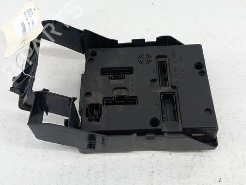 Boîte à Fusibles RENAULT SCÉNIC I MPV (JA0/1_, FA0_) 1.9 dCi (JA05, JA1F) | BP28762442E1