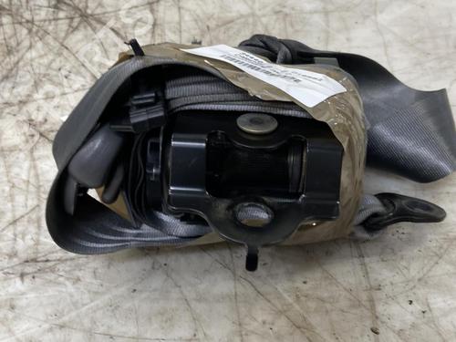 Used Front right seatbelt Front right seatbelt KIA CARENS I MPV (FC, FJ) 2.0 CRDi (113 hp) 28747479 28747479