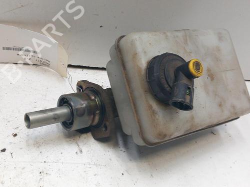 Used Brake master cylinder Brake master cylinder RENAULT TRUCKS MASCOTT Platform/Chassis 90 (86 hp) 28756273 28756273