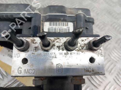 ABS pump PEUGEOT EXPERT Van (VF3A_, VF3U_, VF3X_) 2.0 HDi 130 | BP29618817M43