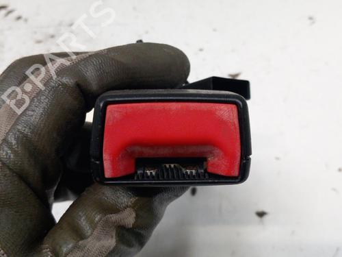 Used Seat buckle ALFA ROMEO MITO (955_) 1.3 MultiJet (955AXP1A, 955AYC1A) (95 hp) 28766924