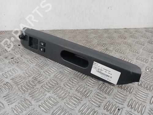 Used Left front window switch Left front window switch OPEL AGILA B (H08) 1.0 (F68) (65 hp) 33534059 33534059