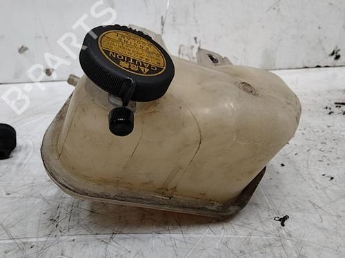 Used Expansion tank TOYOTA RAV 4 II (_A2_) 2.0 D 4WD (CLA20_, CLA21_, CLA20R, CLA21R) (116 hp) 28790180