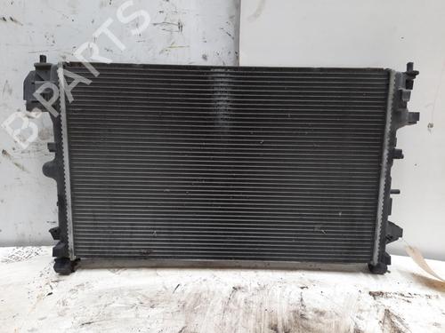 Used Water radiator Water radiator OPEL VECTRA C GTS (Z02) 1.9 CDTI (F68) (120 hp) 28772183 28772183