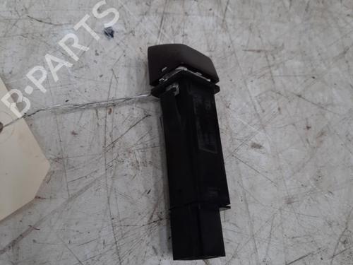 warning-switch-volvo-v50-545-2003-2004-2005-2006-2007-2008-2009-2010-2011-2012-28774665 main image