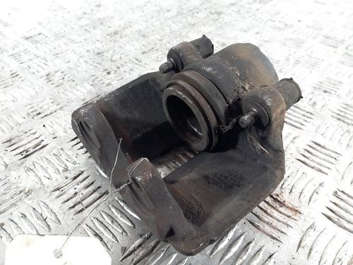 Used Right front brake caliper Right front brake caliper MERCEDES-BENZ SPRINTER 2-t Van (B901, B902) 208 CDI (901.661, 901.662, 902.661, 902.662) (82 hp) 28738102 28738102