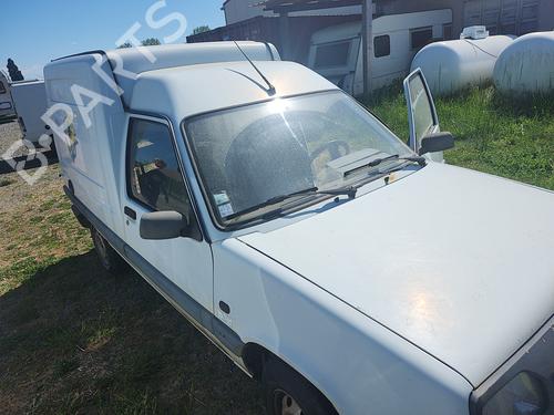 Used Parts RENAULT RAPID Box Body/MPV (F40_, G40_) 1.6 D (F404) 4635911