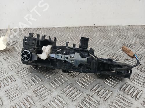 front-right-exterior-door-handle-renault-scenic-ii-jm01_-2003-2004-2005-2006-2007-2008-2009-2010-33986335 main image