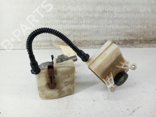 Hovedbremsecylinder CITROËN BERLINGO MULTISPACE (B9) 1.2 PureTech 110 (110 hp) 28743313