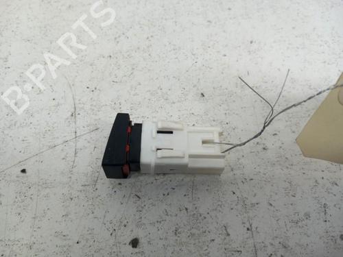 Warning switch NISSAN QASHQAI I (J10, NJ10) 2.0 dCi All-wheel Drive | BP28768278I22 