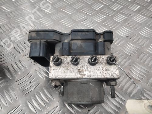 Used ABS pump RENAULT KANGOO Express (FW0/1_) 1.5 dCi 90 (FW0G, FW05, FW08, FW11) (90 hp) 28735562