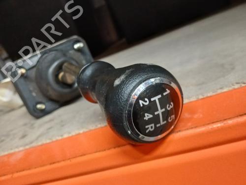 Used Gear lever Gear lever PEUGEOT 206 Hatchback (2A/C) [1998-2012] 34044352 34044352