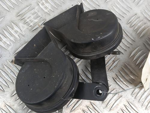 Used Horn Horn MERCEDES-BENZ C-CLASS (W202) C 180 (202.018) (122 hp) 29180661 29180661