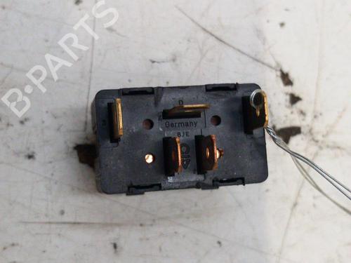 Used Right front window switch SEAT IBIZA II (6K1) 1.9 SDI (68 hp) 28758913