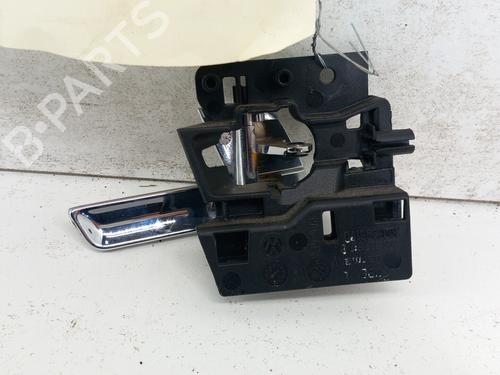 Used Front left interior door handle Front left interior door handle VW PHAETON (3D1, 3D2, 3D3, 3D4, 3D6, 3D7, 3D8, 3D9) 4.2 V8 4motion (335 hp) 28788388 28788388