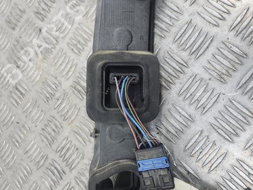 Used Lamp holder Lamp holder DACIA LOGAN MCV (KS_) 1.5 dCi (KS0W) (86 hp) 35992940 35992940