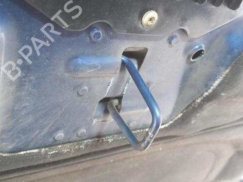 hood-peugeot-407-coupe-6c_-2005-28734605 main image