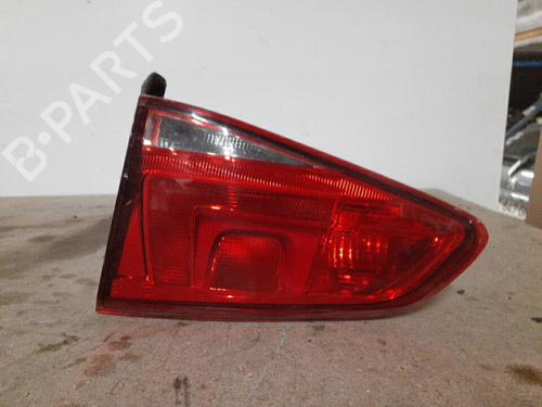 Used Right tailgate light VW GOLF VII (5G1, BQ1, BE1, BE2) 1.6 TDI (105 hp) 28776839