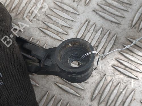 Vindspejlsviskerarm Vindspejlsviskerarm TOYOTA YARIS (_P1_) 1.0 (SCP10_, SCP10R) (65 hp) 33850657 33850657