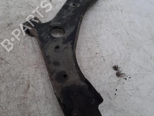Used Left front suspension arm KIA SPORTAGE III (SL) 2.0 CRDi (136 hp) 28763490