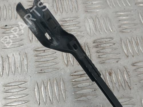Used Front windshield wiper arm Front windshield wiper arm PEUGEOT 208 I (CA_, CC_) 1.6 HDi (92 hp) 31717630 31717630