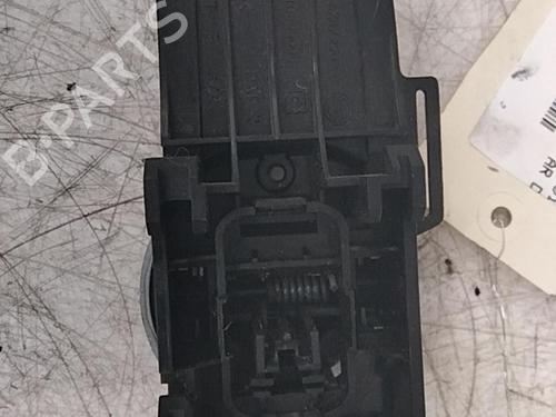 Højre bagtil invendig håndtag Højre bagtil invendig håndtag NISSAN NOTE (E11, NE11) 1.5 dCi (86 hp) 28775219 28775219