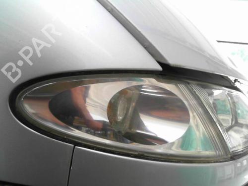 Used Right headlight RENAULT ESPACE III (JE0_) 2.2 dCi (JE0S) (115 hp) 28766175