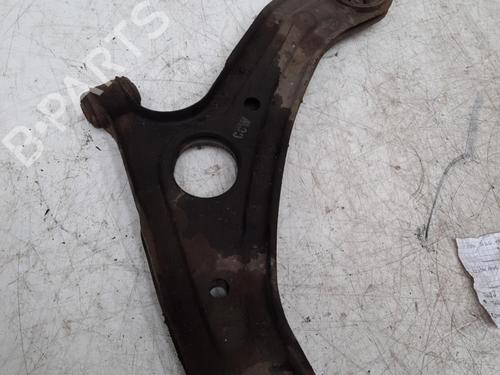 Used Left front suspension arm HYUNDAI GETZ (TB) 1.1 (67 hp) 28790091