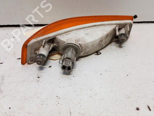 Used Right front indicator TOYOTA COROLLA FX Compact (E8B) 1.3 (EE80_, EE80) (75 hp) 28748403