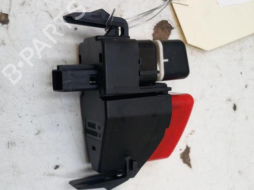 Used Warning switch MERCEDES-BENZ A-CLASS (W168) A 190 (168.032, 168.132) (125 hp) 28778383